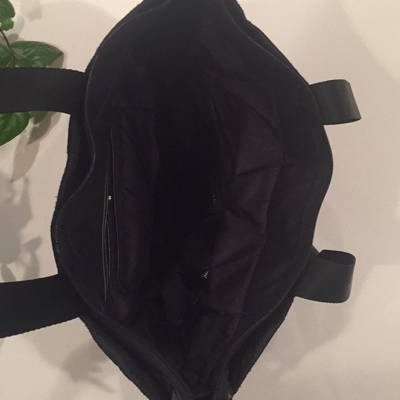 Tory Burch small black flame quilt tote - Picture 5 of 8